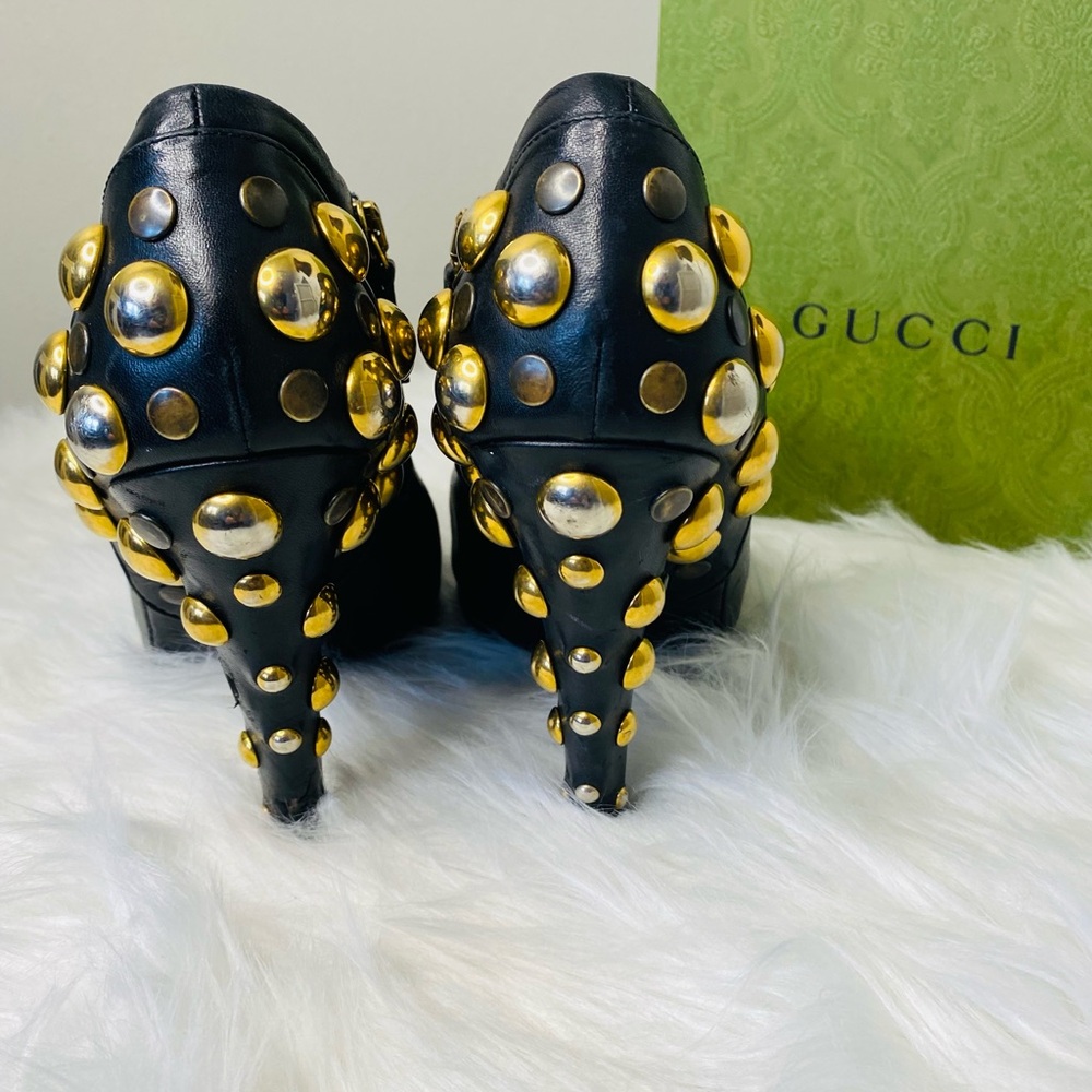Gucci Babouska Studded Ankle Boots (Size 39)   Black leather with Gold Studs - Picture 4 of 15